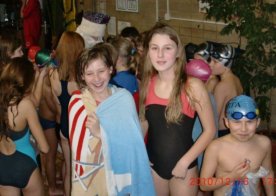 Mikołajkowe Mistrzostwa RWKS SPARTA w pływaniu.