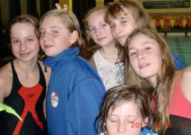 Mikołajkowe Mistrzostwa RWKS SPARTA w pływaniu.