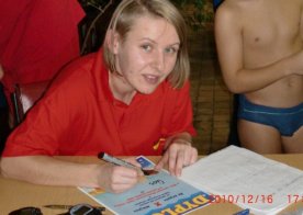 Mikołajkowe Mistrzostwa RWKS SPARTA w pływaniu.